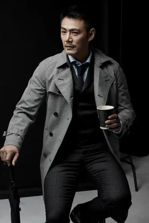 宝藏帅大叔终于藏不住了