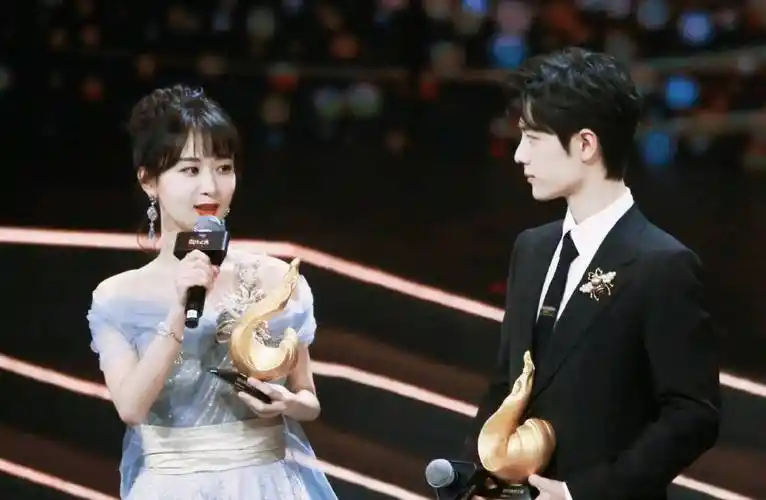 磕刘亦菲杨洋,评论全是热巴,磕杨紫肖战,还是她_合作_cp_网友