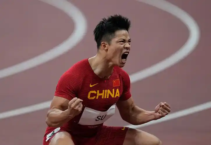 致敬中国速度苏炳添东京奥运田径男子100米获第6创造历史