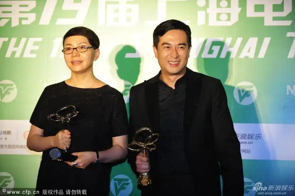白玉兰奖落幕 张嘉译封视帝宋丹丹封视后