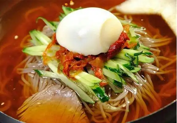 正宗冷面汤的做法(正宗冷面做法与配方全部过程)