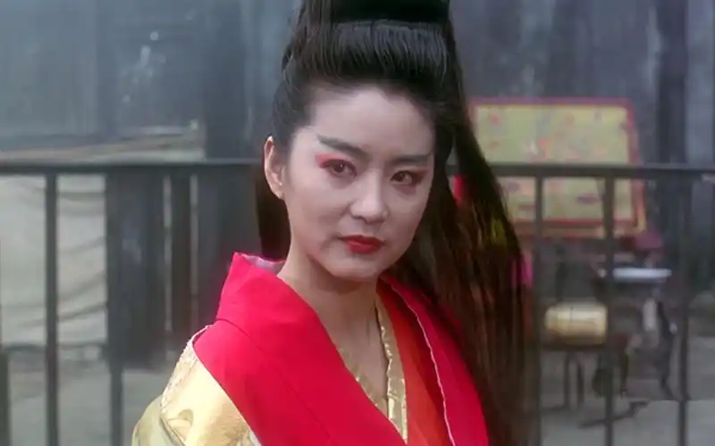 女人比不了她的美,男人比不了她的帅,林青霞十大经典镜头盘点