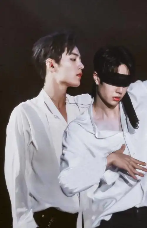 博君一肖,我生命中爱的光点肖战王一博肖兔兔白牡丹有钱哥哥王甜甜