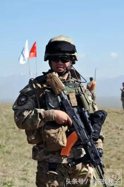 简谈世界名枪系列之-ak47