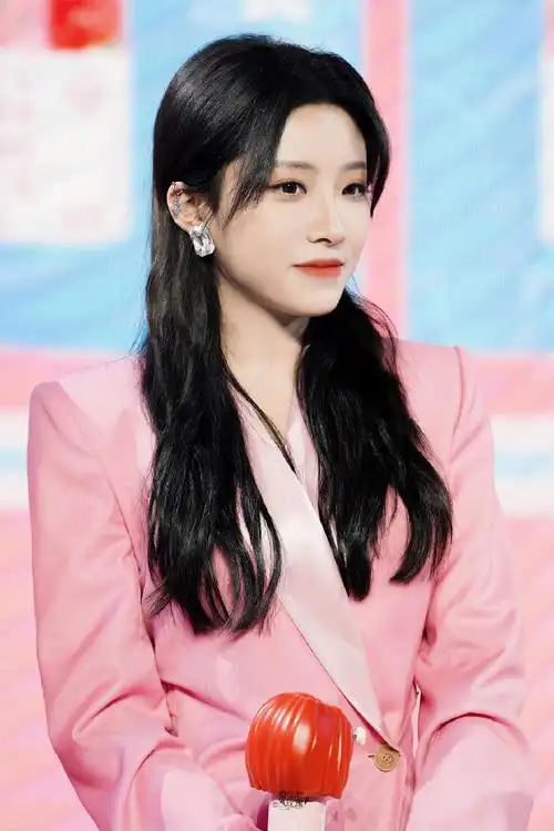 383637363638#花果轻乳the9和你萌在一起#@the9-喻言