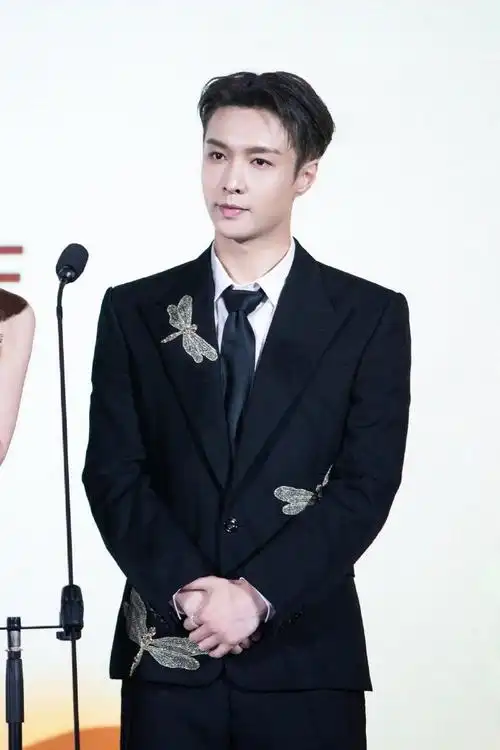 孤注一掷最终票房38.48亿##张艺兴金鸡奖华语电影青年推介人