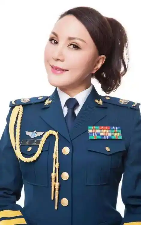 "舞台大户"耍大牌,"贪财"遇到封,成为路人无人识_林萍_比赛_明星