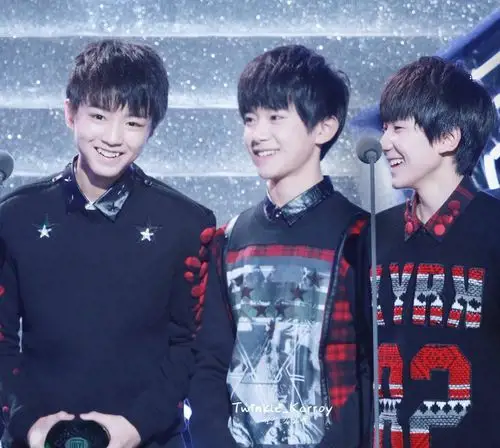 入坑一周年纪   #tfboys三人同行