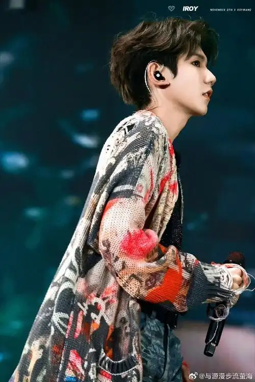 王源电影盗火者##王源官宣郑州站##王源城市捉迷藏