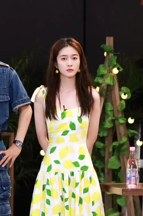 今天#一拍即合的我们#和@张雪迎sophie在故事中相遇.