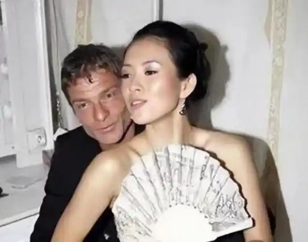 章子怡三重门事件真相章子怡的三重门