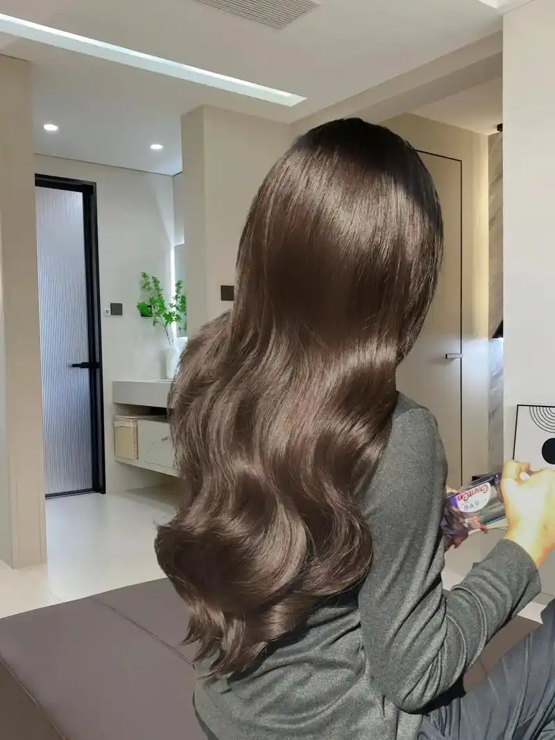 那就是头发柔顺!拍照从后面拍怎么样都是 - 抖音