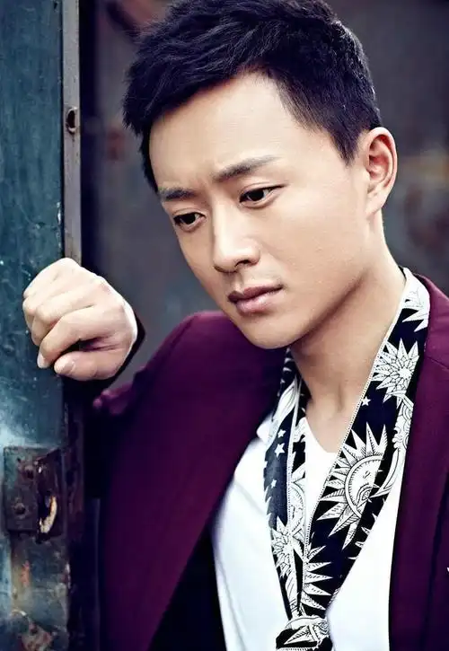 回顾演员吴健的"沉没",让我看到娱乐圈最残酷的一面