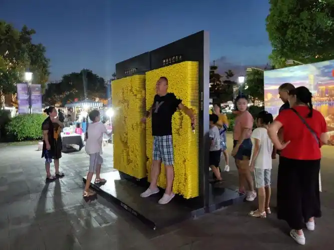 在这里分分钟手机就能拍大片!_互动