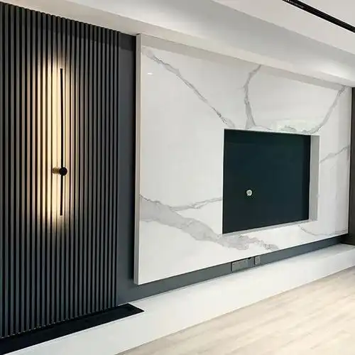 悬空大理石材电视背景墙现代简约客厅岩板瓷砖实木格栅轻奢影视墙