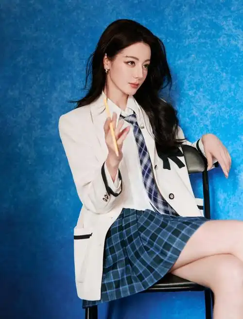 迪丽热巴的美式风格照片