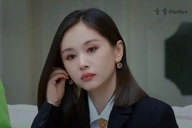 王子文欢乐颂里的曲筱筱现在变得国色天香倾国倾城