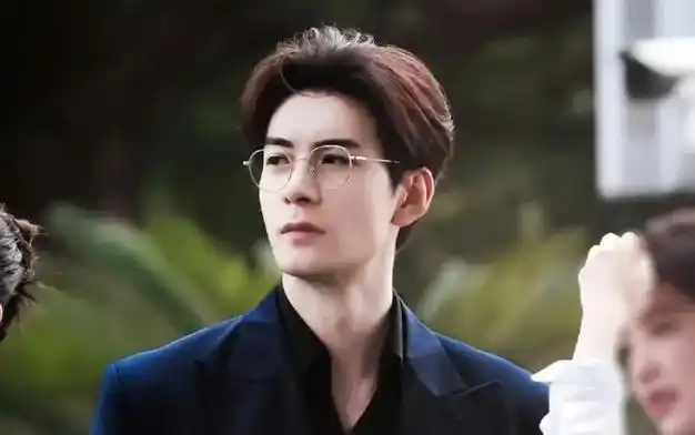 内娱颜值巅峰之战揭晓最帅男艺人top10谁是你的心动之选