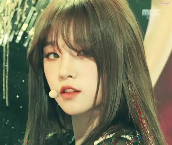 宋雨琦超好看的头像