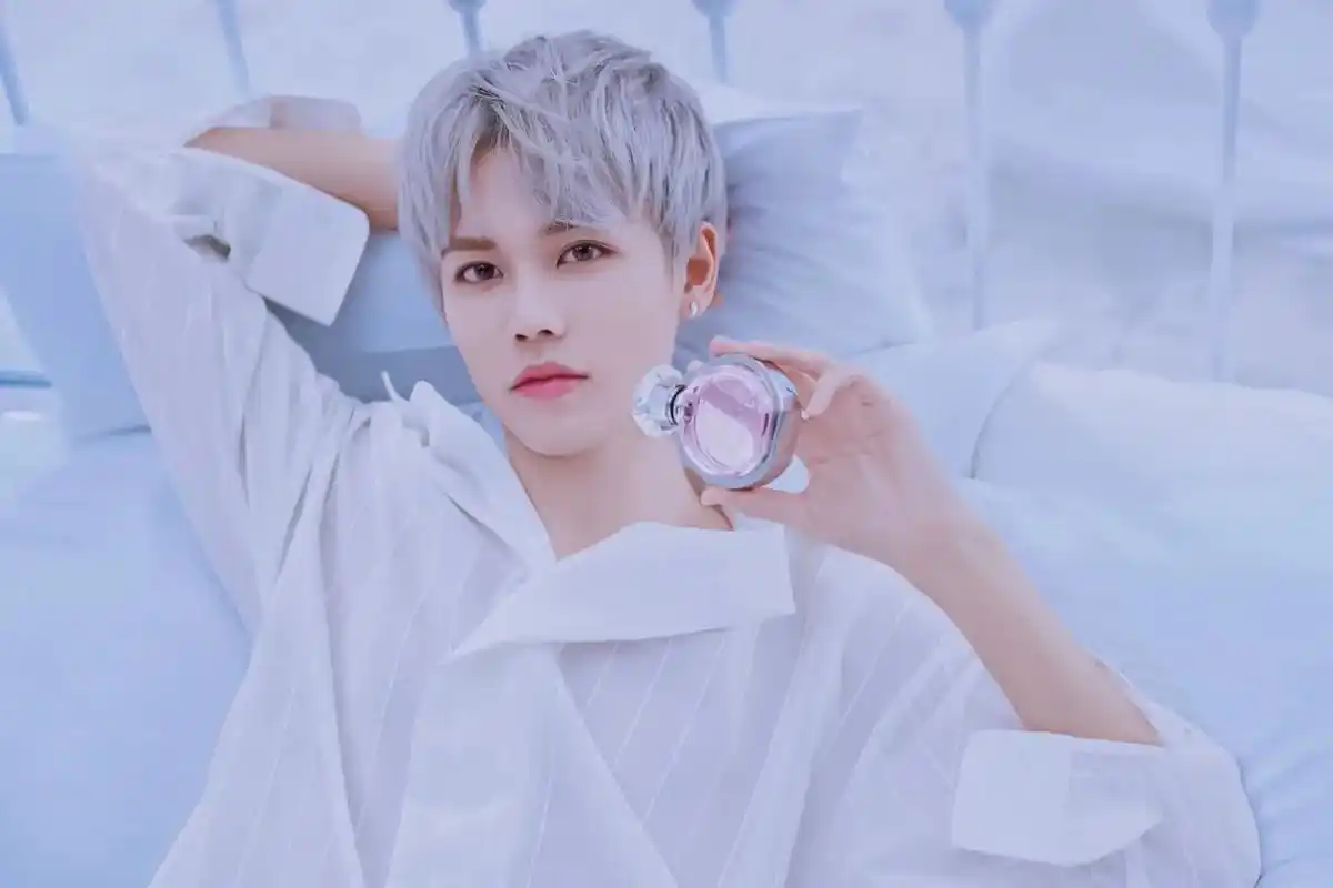 "五月的天 夏季的风 " #林彦俊 #林彦俊壁纸  - 抖音