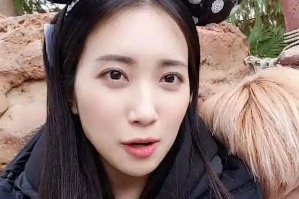 虎牙李俊的真实身份是韩国人吗 虎牙仁英和李俊怎么分手的现状