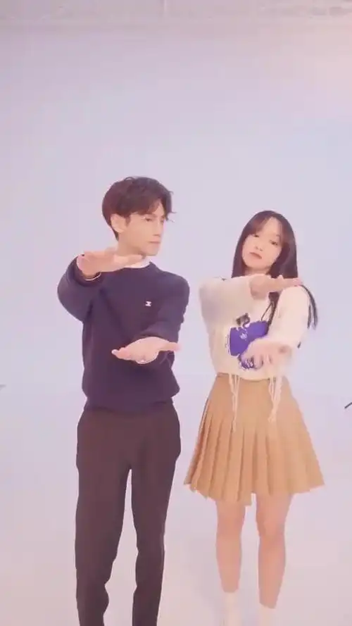 奇闻趣事抢先看#罗云熙和程潇同框,男帅女美!