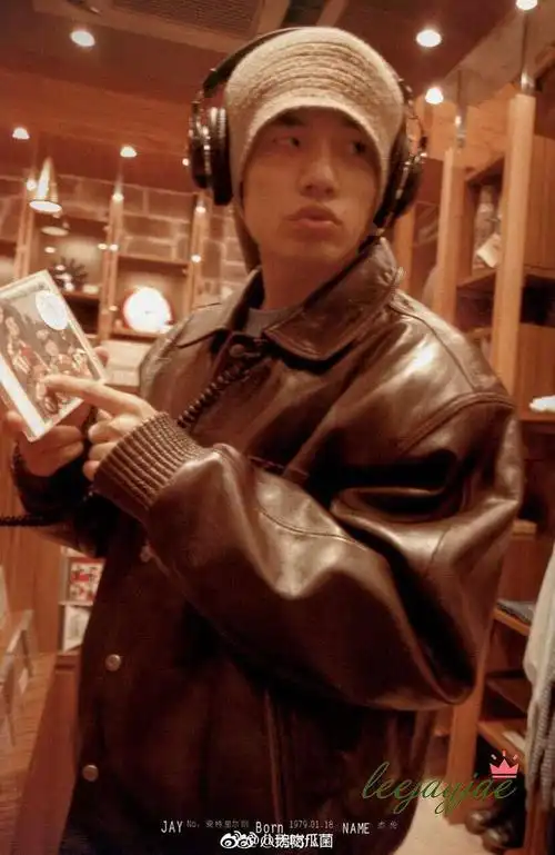 青春的味道周杰伦年轻时日系风照片流出和现在反差巨大