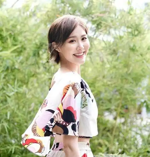 tvb"30 1"小花刘佩玥演尽悲惨角色,现实生活也不敌同届港姐?