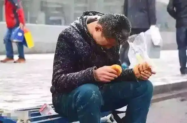 11次想要逃离厦门,7次想要离职,33次想要离婚:余生很长,何必慌张