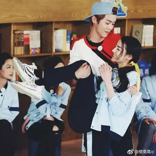 鹿晗迪丽热巴鹿迪陆地夫妇