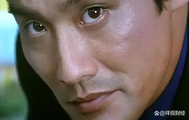 如何评价梁家辉的长相?他帅吗?