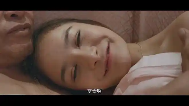 弟弟的朋友在浴室脱光衣服看着那肌肉线条我沉沦了姐姐来教你