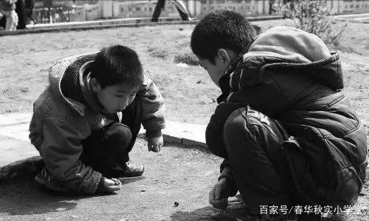 50张童年老物件老照片:儿时的记忆,70后80后才看得懂,一定有它