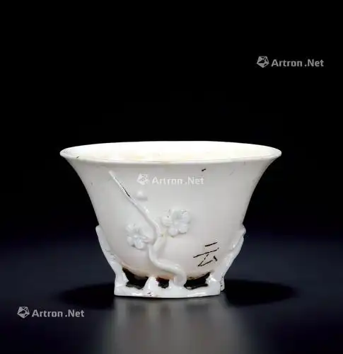 【明 德化窑梅花杯】拍卖品_图片_价格_鉴赏_明代单色釉瓷器_雅昌艺术