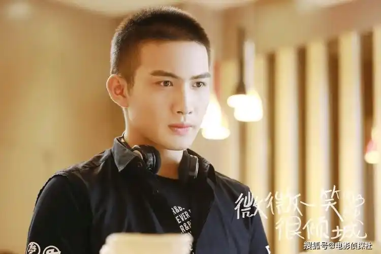 张彬彬并非第一次被曝隐婚生子了,早在两年前就有这一消息传出,而且还