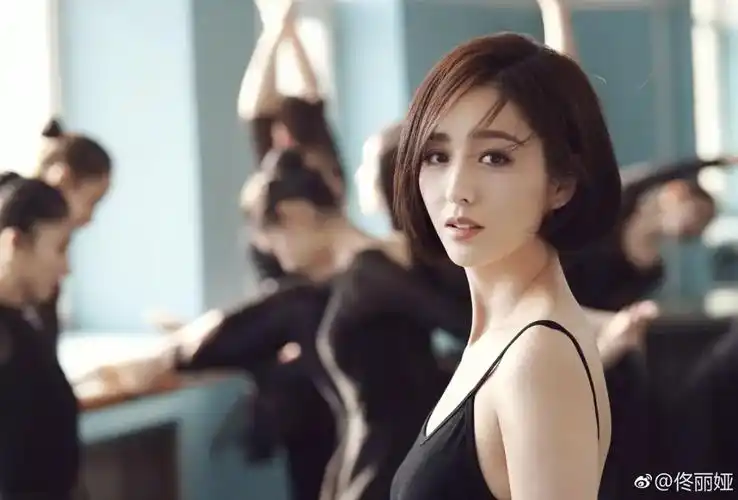 老娘天下最美这句话为什么佟丽娅说就毫不违和