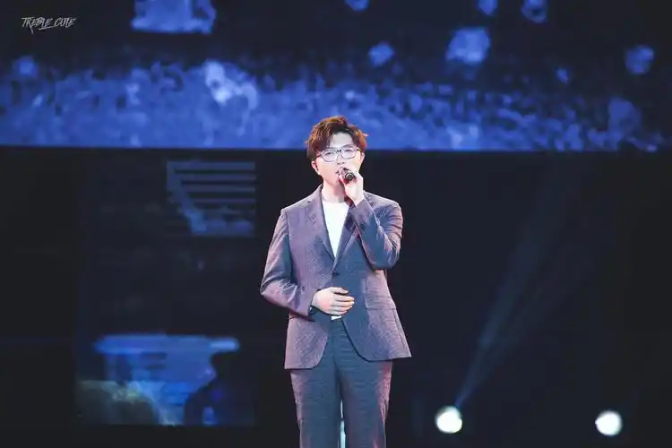 毛不易737373 - 堆糖,美图壁纸兴趣社区