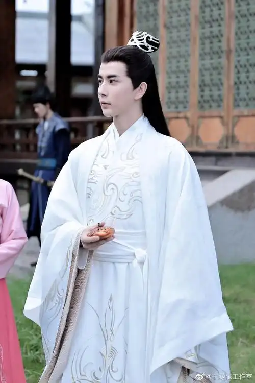 有没有人看了于朦胧的新剧?我现在已经真香了!