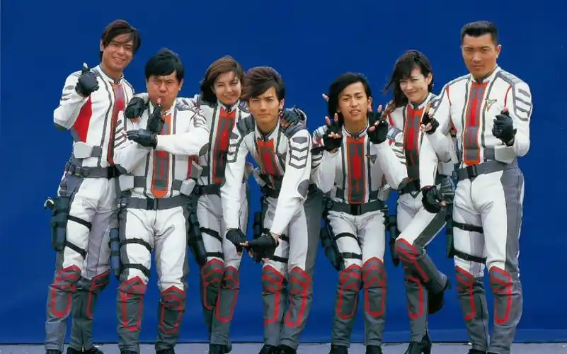 迪迦奥特曼胜利队队员今昔对比