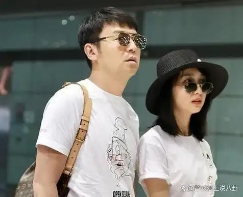 雷佳音是一位高知名度的演员,颜值和演技都受到认可.