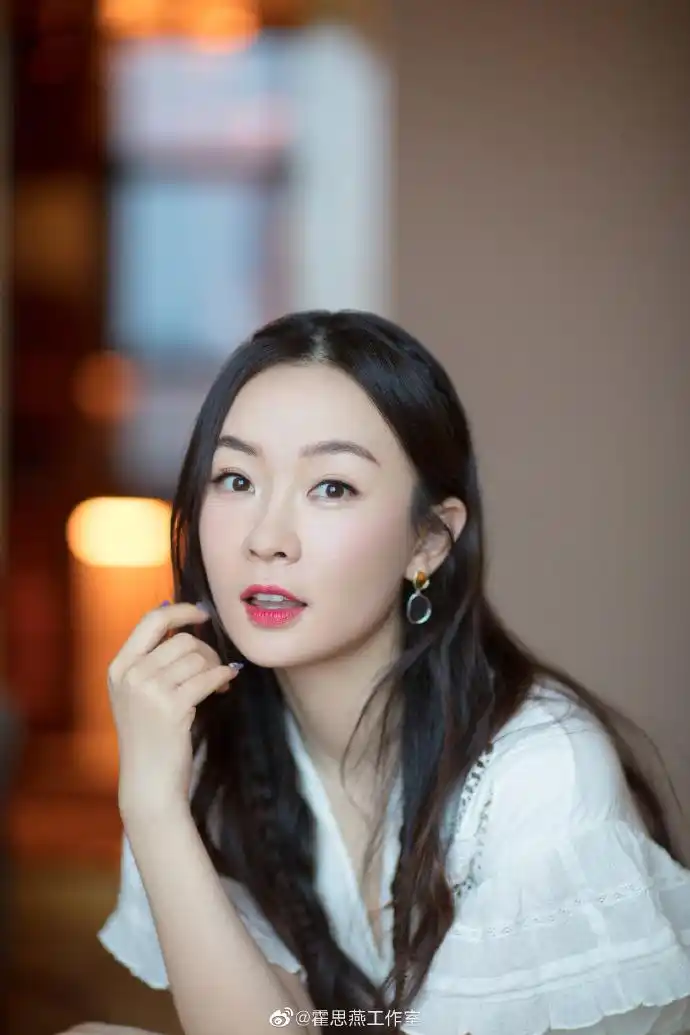 一站到底#	有人称她为高情商妈妈,也有人称她为行