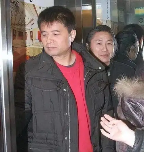 64岁毕福剑近况曝光曾祸从口出被央视开除如今竟成了如此模样