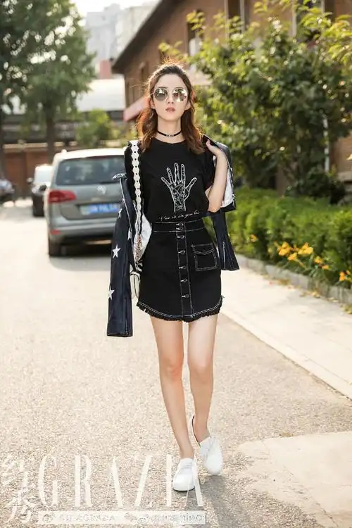 红秀明星街拍##赵丽颖