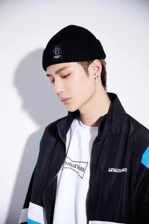 王一博帽子风,你最爱哪一款,反正我都爱了