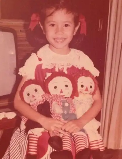 她被誉为"情歌天后",周星驰为她抛弃朱茵,如今甘愿当孩子后妈_莫文蔚