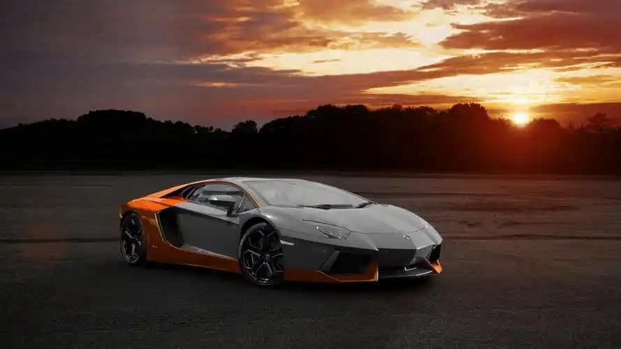 兰博基尼时尚经典壁纸_超霸气外形兰博基尼