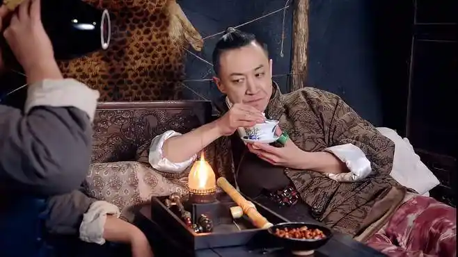 丁大命:三龙想用山杏换个官当,不料山杏跑了,手下