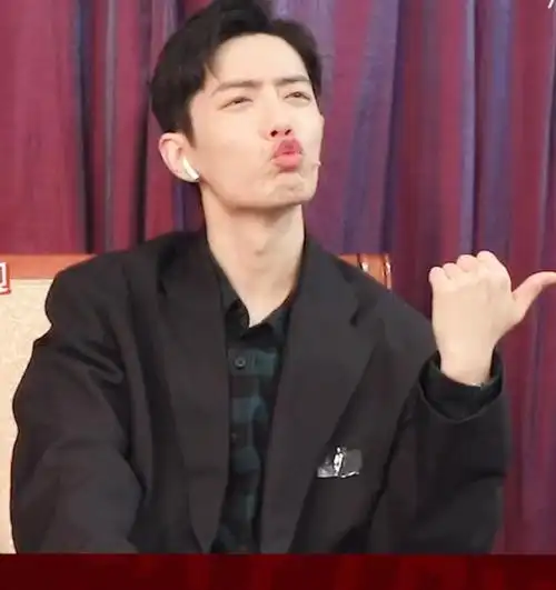 肖战笑容头像肖战笑容头像高清