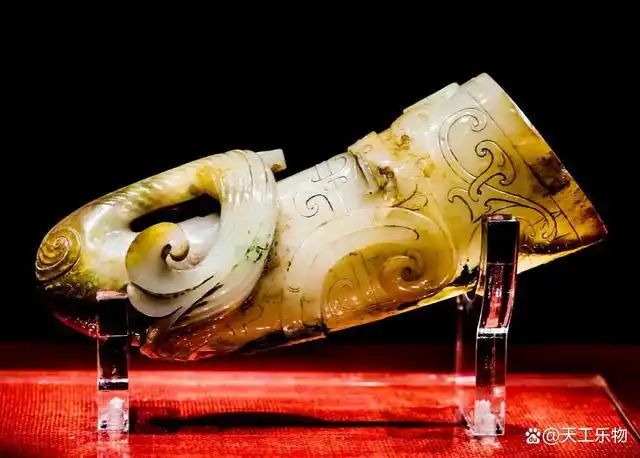 也忍不住对玉器文物心存向往,尤其是那些真正的国宝玉器