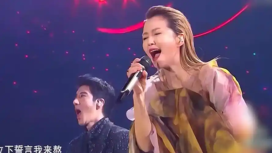 王力宏携手谭维维再唱《缘分一道桥》豪气万丈,这声音真的听不腻